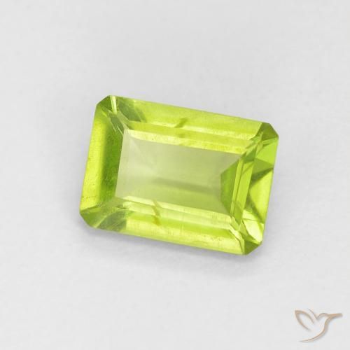 Peridoto Verde brillante naturale da 0.88 ct, Ottagonale / Taglio smeraldo, VS-SI