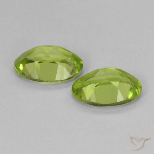 Gemme di Peridoto Verde medio naturale da 1.60 ct, Ovale, VS