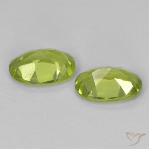 Gemme di Peridoto Verde acceso naturale da 1.62 ct, Ovale, VS
