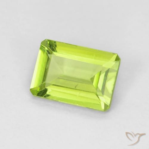 Peridoto Verde brillante naturale da 0.92 ct, Ottagonale / Taglio smeraldo, VS