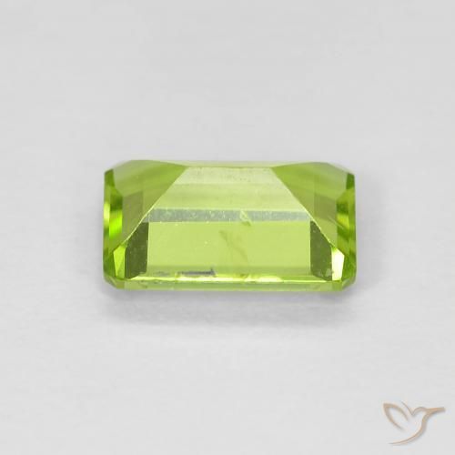 Peridoto Verde brillante naturale da 0.92 ct, Ottagonale / Taglio smeraldo, VS