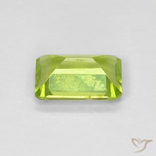 Peridoto Verde brillante naturale da 0.89 ct, Ottagonale / Taglio smeraldo, VS