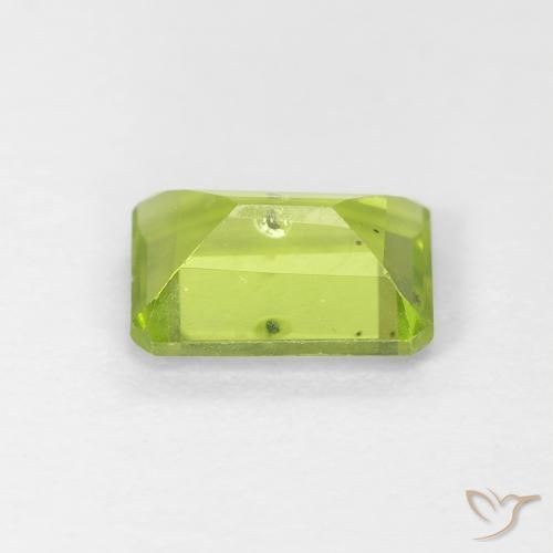 Peridoto Verde medio naturale da 1.04 ct, Ottagonale / Taglio smeraldo, VS-SI