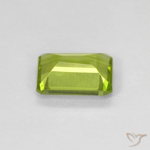 Peridoto Verde acceso naturale da 1.07 ct, Ottagonale / Taglio smeraldo, VS