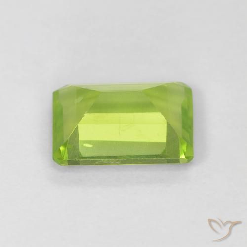 Peridoto Verde brillante naturale da 1.03 ct, Ottagonale / Taglio smeraldo, VS-SI