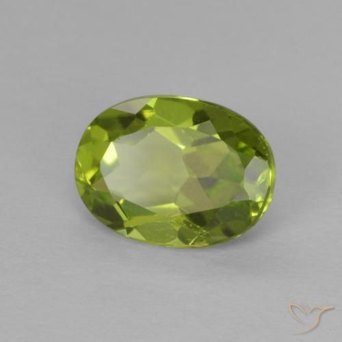Peridoto Verde acceso naturale da 1.32 ct, Ovale, VVS-VS
