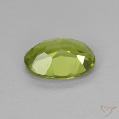 Peridoto Verde acceso naturale da 1.32 ct, Ovale, VVS-VS