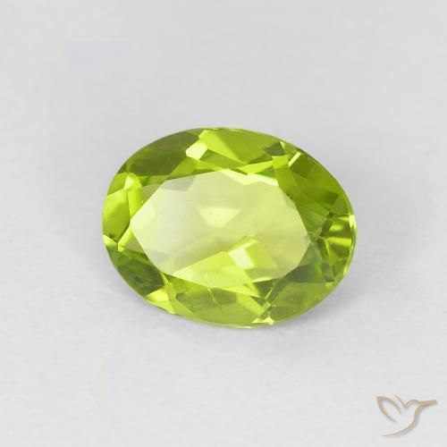 Peridoto Verde medio naturale da 1.21 ct, Ovale, VS