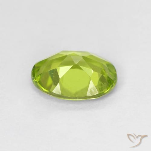 Peridoto Verde medio naturale da 1.21 ct, Ovale, VS