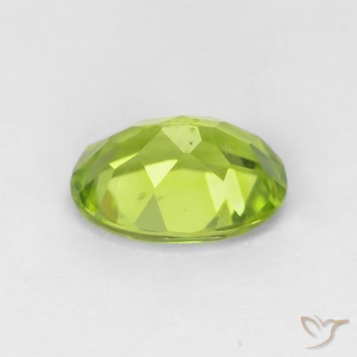 Peridoto Verde acceso naturale da 1.32 ct, Ovale, VVS-VS