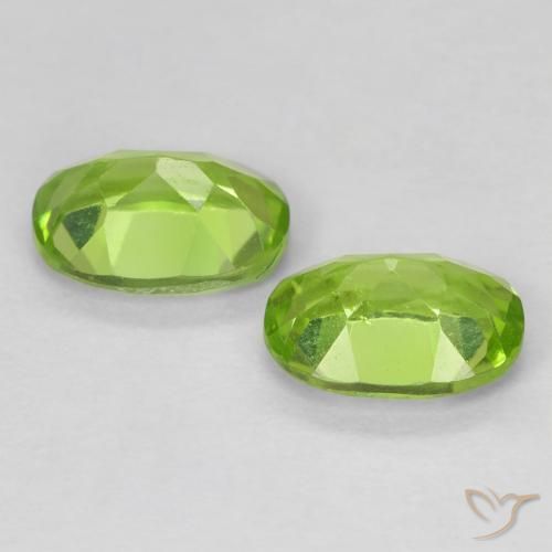 Gemme di Peridoto Verde medio naturale da 1.78 ct, Ovale, VS
