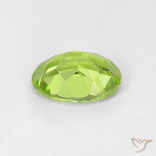 Peridoto Verde acceso naturale da 1.23 ct, Ovale, VS