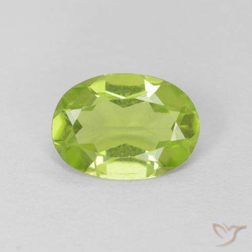 Peridoto Verde medio naturale da 0.98 ct, Ovale, VS