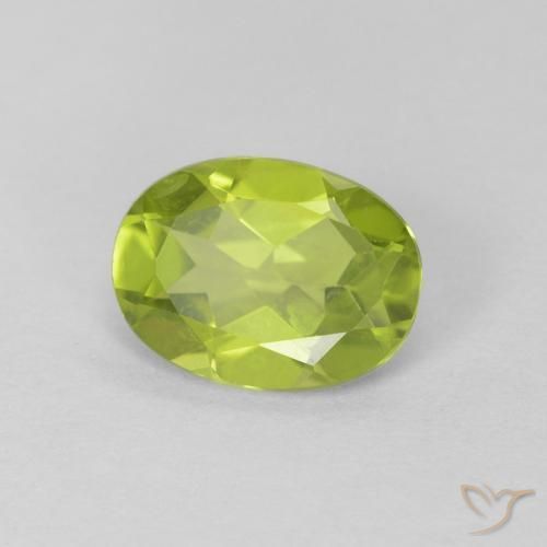 Peridoto Verde acceso naturale da 1.08 ct, Ovale, VS