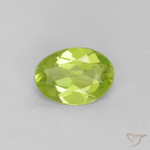 Peridoto Verde medio naturale da 0.84 ct, Ovale, VS