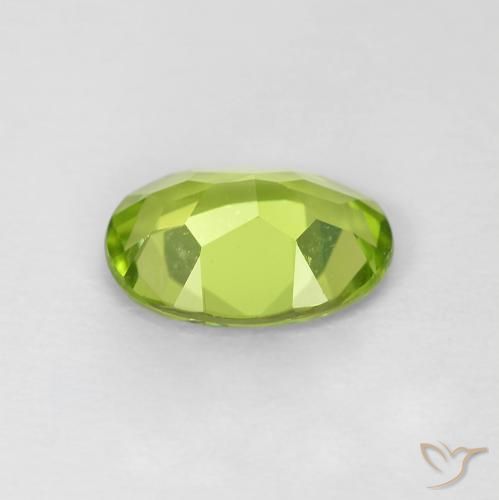 Peridoto Verde medio naturale da 1.05 ct, Ovale, VVS-VS