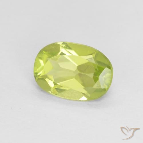 Peridoto Verde lime naturale da 0.77 ct, Ovale, VVS-VS