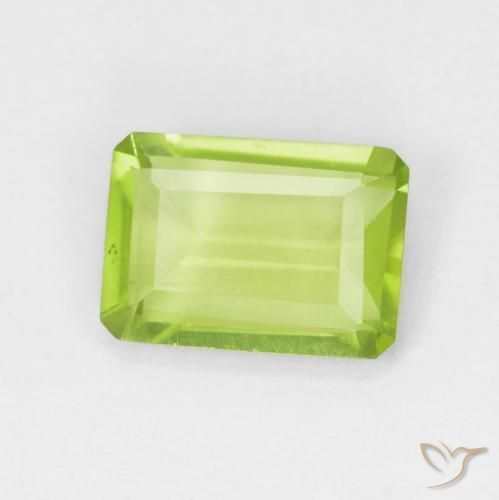 Peridoto Verde brillante naturale da 0.87 ct, Ottagonale / Taglio smeraldo, VS