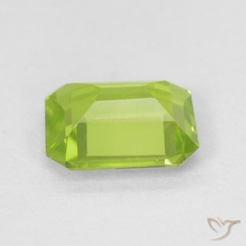 Peridoto Verde brillante naturale da 0.78 ct, Ottagonale / Taglio smeraldo, VVS
