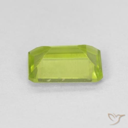 Peridoto Verde brillante naturale da 0.88 ct, Ottagonale / Taglio smeraldo, VVS