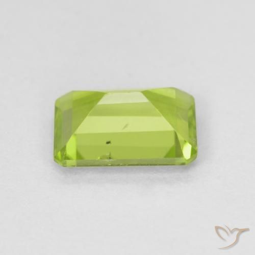 Peridoto Verde brillante naturale da 0.94 ct, Ottagonale / Taglio smeraldo, VS