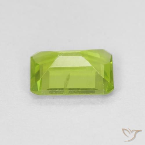 Peridoto Verde brillante naturale da 0.97 ct, Ottagonale / Taglio smeraldo, VS