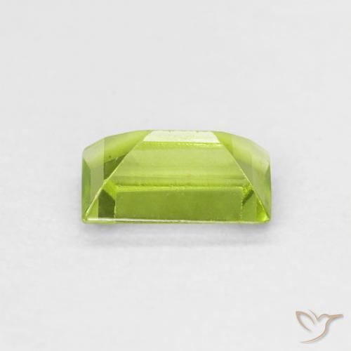 Peridoto Verde brillante naturale da 0.53 ct, Taglio a baguette, VVS-VS