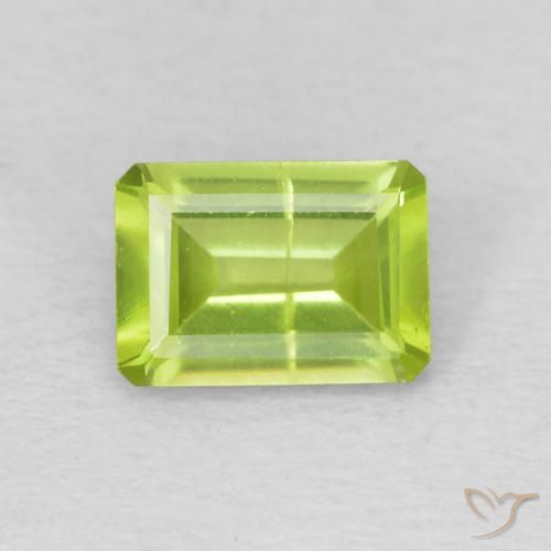 0.98ct Naturale Verde brillante Peridoto, Taglio smeraldo, SI