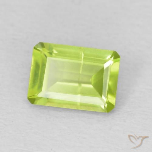 Peridoto Verde brillante naturale da 0.98 ct, Ottagonale / Taglio smeraldo, SI