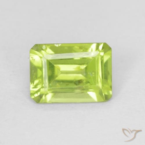 1.01ct Naturale Verde medio Peridoto, Taglio smeraldo, VS