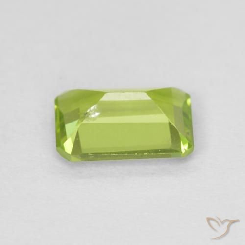 Peridoto Verde brillante naturale da 0.96 ct, Ottagonale / Taglio smeraldo, VS