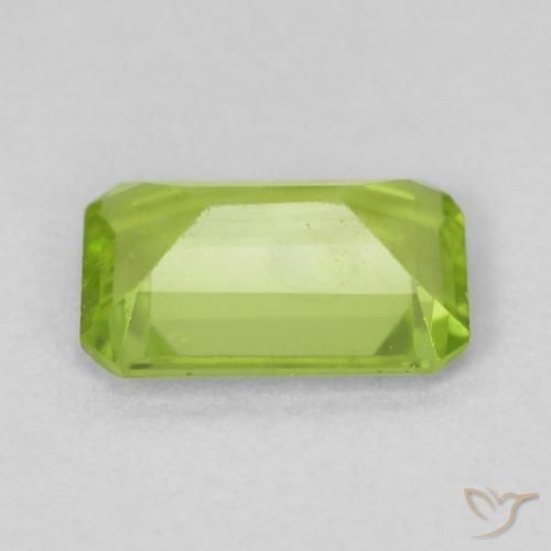Peridoto Verde brillante naturale da 0.78 ct, Ottagonale / Taglio smeraldo, VS-SI