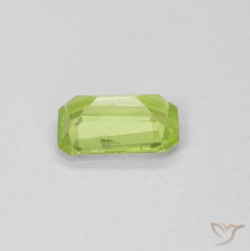 Peridoto Verde medio naturale da 0.49 ct, Ottagonale / Taglio smeraldo, VVS-VS