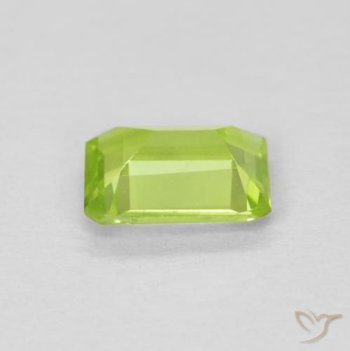 Peridoto Verde brillante naturale da 0.76 ct, Ottagonale / Taglio smeraldo, VVS-VS