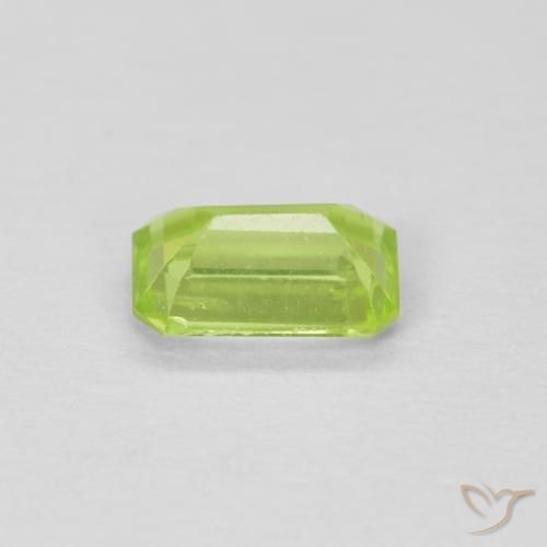 Peridoto Verde medio naturale da 0.55 ct, Ottagonale / Taglio smeraldo, VVS-VS
