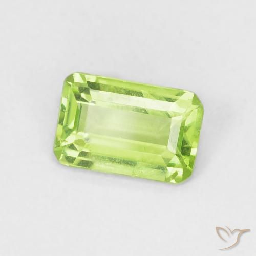 Peridoto Verde acceso naturale da 0.54 ct, Ottagonale / Taglio smeraldo, VS