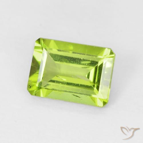 Peridoto Verde medio naturale da 1.08 ct, Ottagonale / Taglio smeraldo, VS