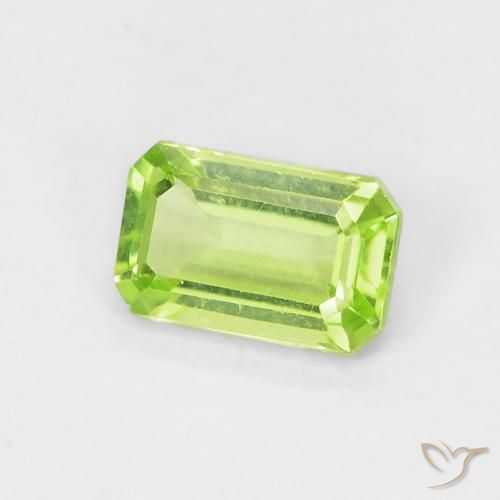 Peridoto Verde giallastro naturale da 0.51 ct, Ottagonale / Taglio smeraldo, VVS