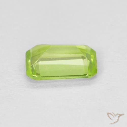 Peridoto Verde brillante naturale da 0.52 ct, Ottagonale / Taglio smeraldo, VS
