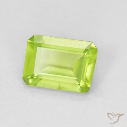 Peridoto Verde brillante naturale da 0.90 ct, Ottagonale / Taglio smeraldo, VS