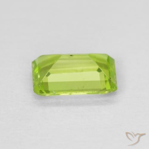 Peridoto Verde brillante naturale da 0.59 ct, Ottagonale / Taglio smeraldo, VS-SI
