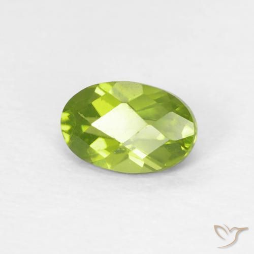 Peridoto Verde brillante naturale da 0.62 ct, Ovale, VVS-VS