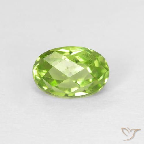 0.70ct Naturale Verde chiaro e vivace Peridoto, Ovale, VVS-VS