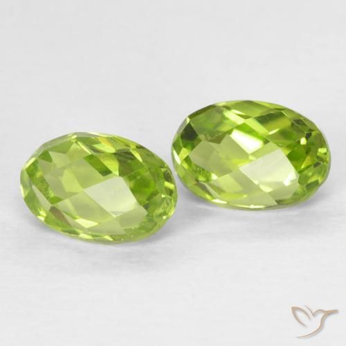 1.32ctw Naturale Verde giallastro Peridoto, Ovale, VVS-VS