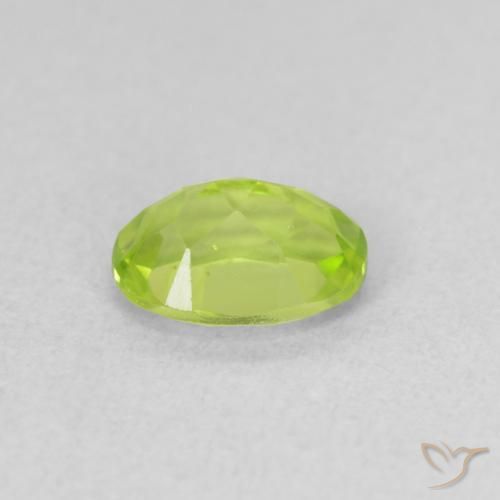 Peridoto Verde giallastro naturale da 0.96 ct, Ovale, VVS-VS