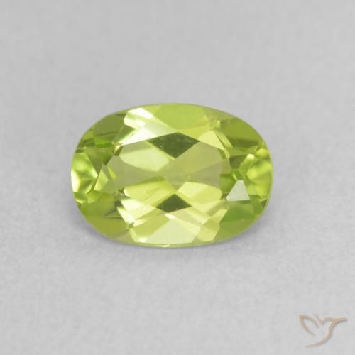 0.85ct Naturale Verde brillante Peridoto, Ovale, VS