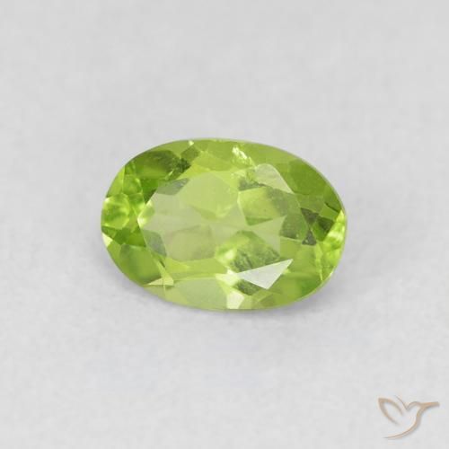 Peridoto Verde acceso naturale da 0.86 ct, Ovale, VS