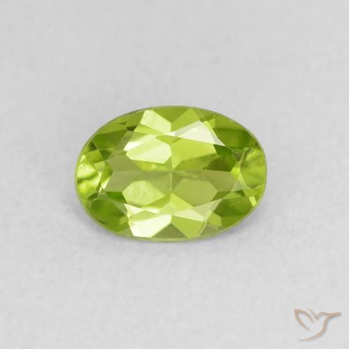 0.76ct Naturale Verde medio Peridoto, Ovale, VS