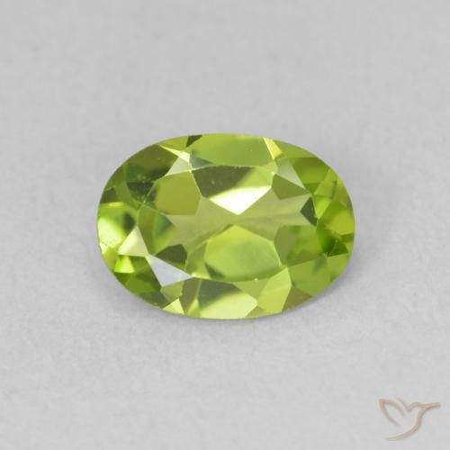 0.95ct Naturale Verde medio Peridoto, Ovale, VS
