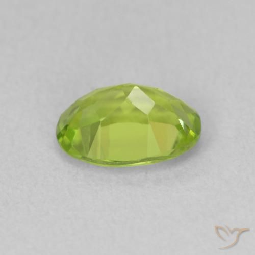 Peridoto Verde acceso naturale da 0.92 ct, Ovale, VS